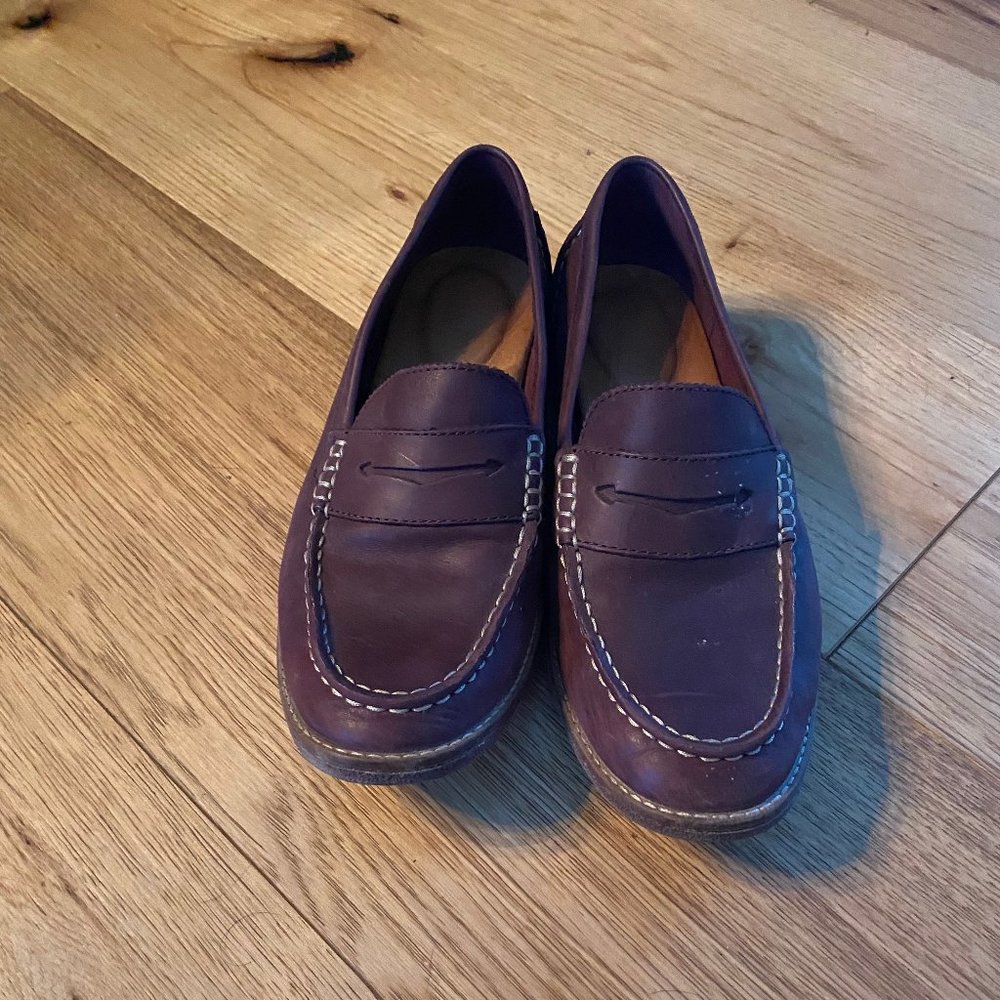 Classic Sperry Penny loafers